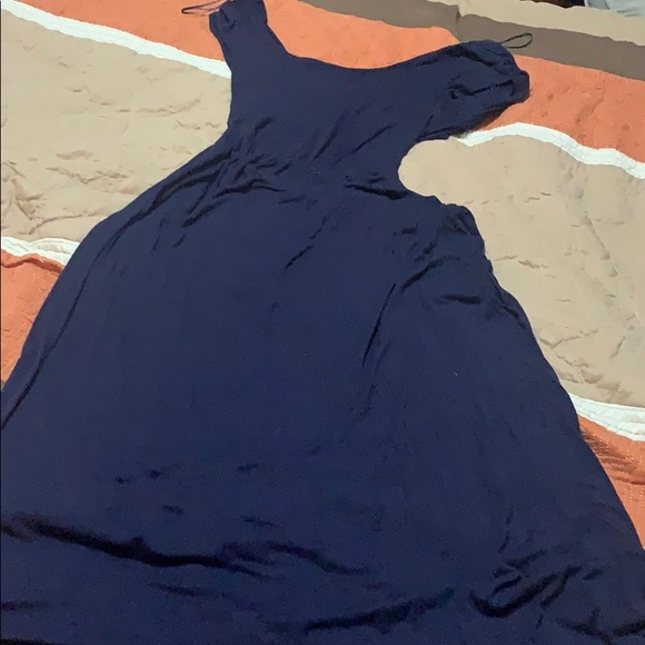 Dress - Picture 2 of 6